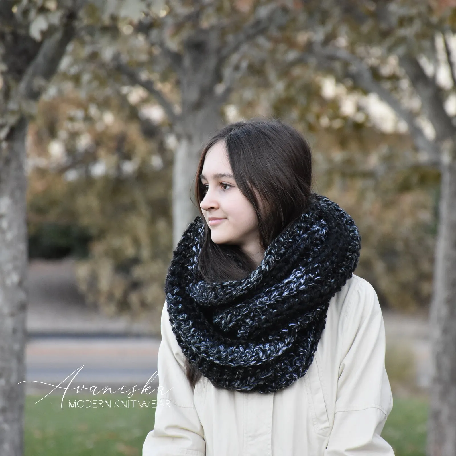 Chunky Infinity Scarf | THE WASHINGTON