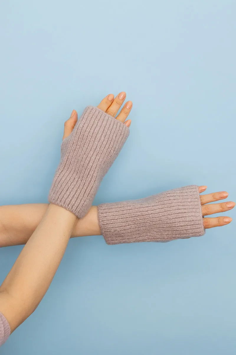 Cozy Knit Wool-Blend Touchscreen Gloves